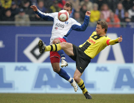 他在赛后采 他在赛后采